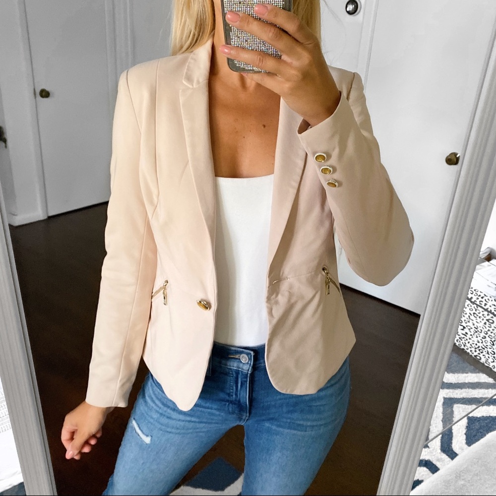 Women's Tailored Blazer Jacket in Blush